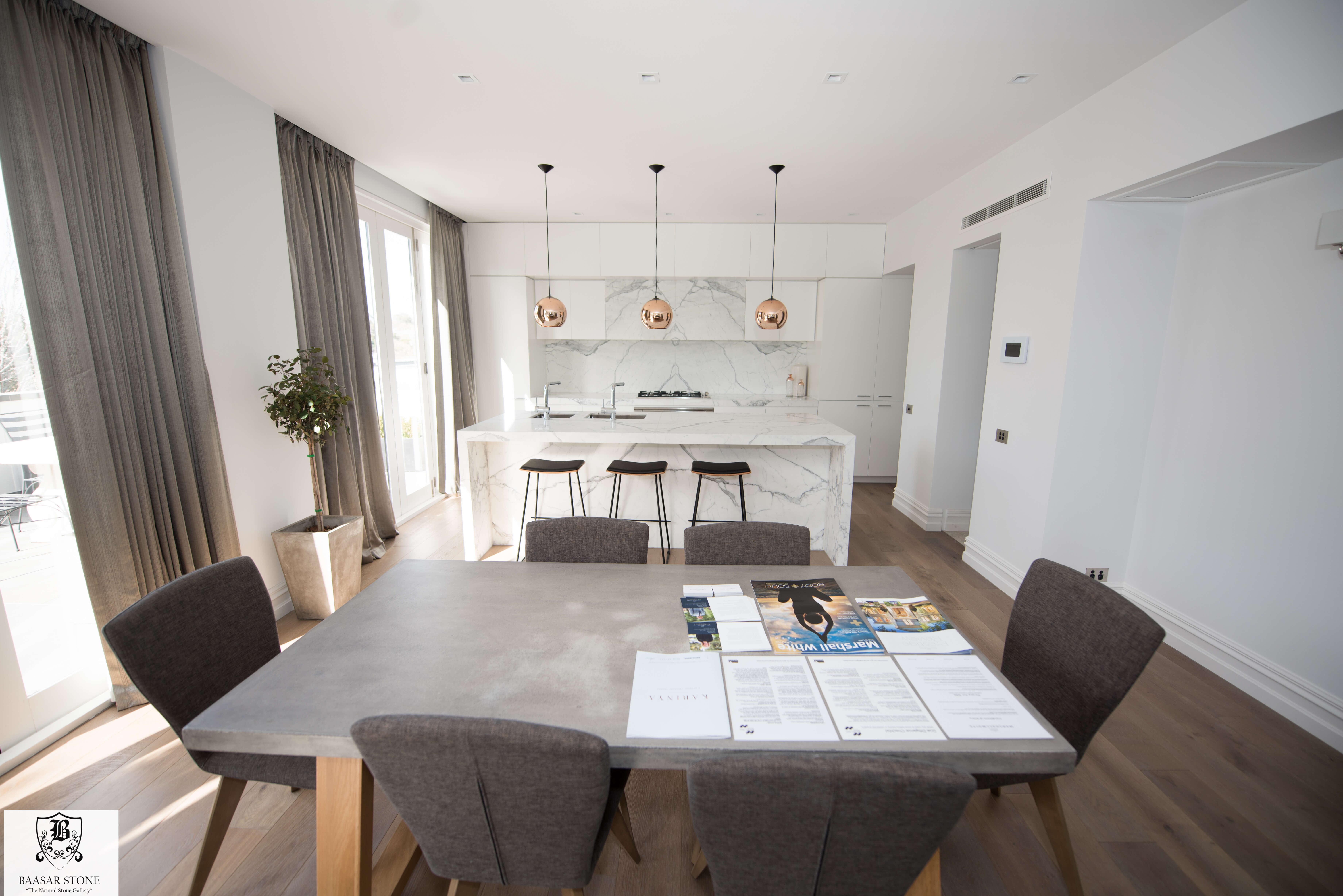 311_Calacatta-Marble